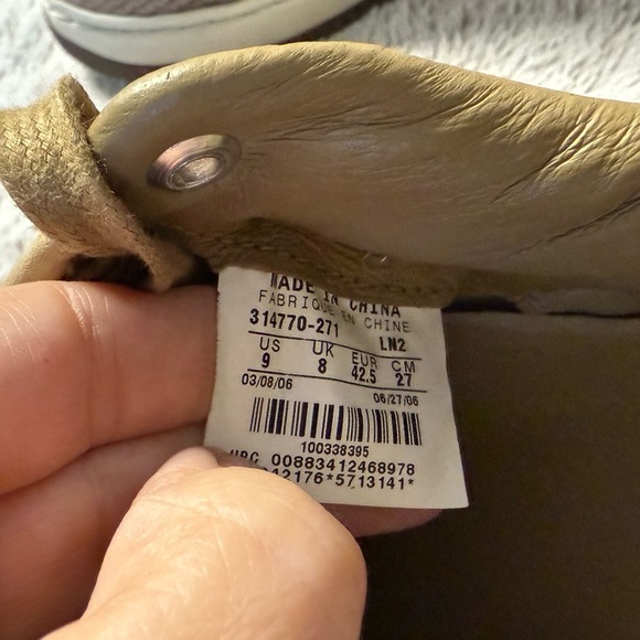 DS Nike x Undefeated 2006 OG Air Force
1 Insideout Priority Canteen 9
AUTHENTIC - Picture 7 of 16